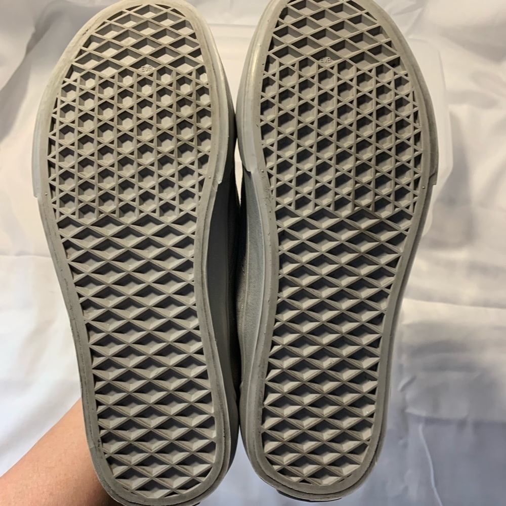 Unisex Vans Gray Canvas Old Skool Sreakers - Picture 7 of 7